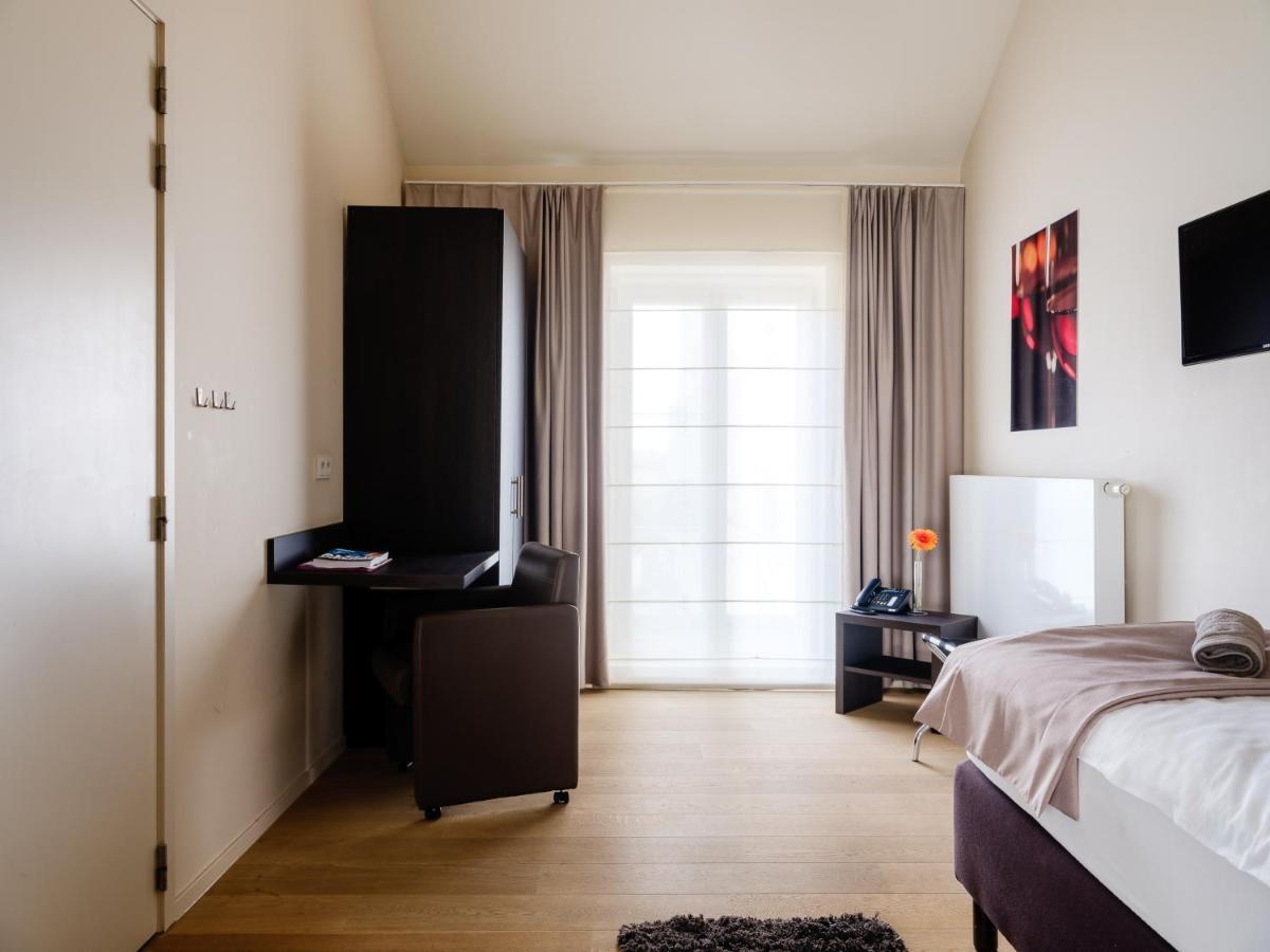 Hotel L'O De Vie Sint-Truiden Exteriör bild